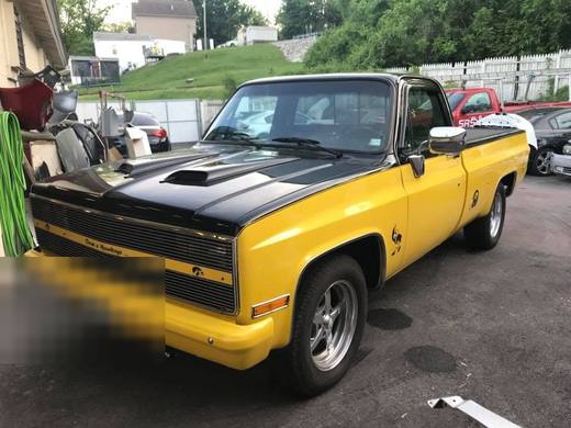 The C10 from the front quarter, polished wheels